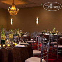 Renaissance Chicago North Shore 