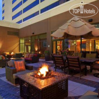Hilton Chicago Oak Brook Suites