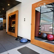Hilton Chicago Oak Brook Suites