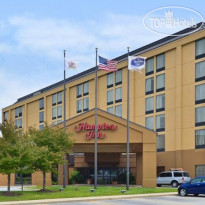 Hampton Inn Chicago-Carol Stream