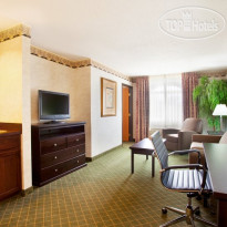 Holiday Inn Express Hotel & Suites Chicago-Libertyville
