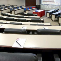 DoubleTree Suites by Hilton Hotel & Conference Center Chicago-Downers Grove