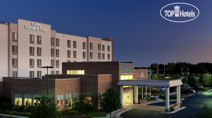 Hotelier's photos Hilton Garden Inn Lake Forest Mettawa 3*