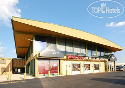 Hotelier's photos Quality Inn O Hare Airport 2*