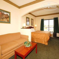 Comfort Suites Effingham