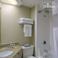 Baymont Inn & Suites Bloomington 