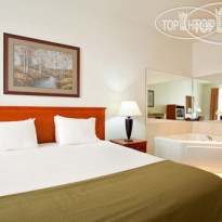 Holiday Inn Express Hotel & Suites Rockford-Loves Park
