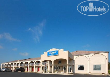 Hotelier's photos Rodeway Inn Effingham 2*