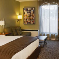 DoubleTree by Hilton Hotel Collinsville - St. Louis