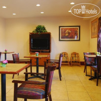 Red Roof Inn & Suites Monee 