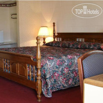 Red Carpet Inn Flora 