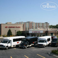 Crowne Plaza Chicago-Northbrook