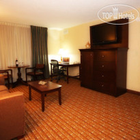Crowne Plaza Chicago-Northbrook