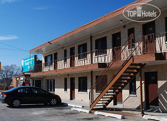 Hotel photo Travelers Inn - Niles  2*