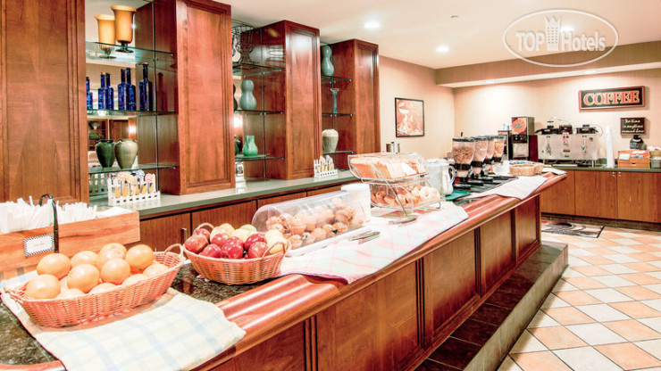 New photos from tourists La Quinta Inn & Suites Bannockburn-Deerfield 3*