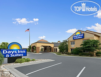 Hotel photo Days Inn and Suites Omaha 3*