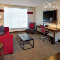Four Points by Sheraton Charleston