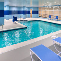 Four Points by Sheraton Charleston