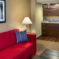 Four Points by Sheraton Charleston
