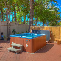 Maui Sunseeker Resort