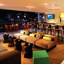 Courtyard by Marriott Waikiki Beach