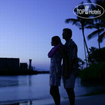 Courtyard King Kamehamehas Kona Beach Hotel