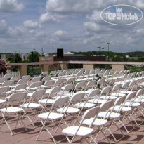 Hilton Garden Inn Richmond South Southpark Терраса