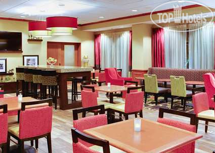 New photos from tourists Hampton Inn Emporia 3*