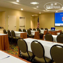 Hilton Garden Inn Fredericksburg 