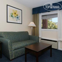 Quality Inn & Suites Williamsburg North, Premium Outlets 