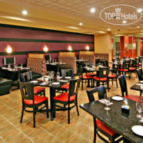 Holiday Inn Hotel & Suites Williamsburg-Historic Gateway