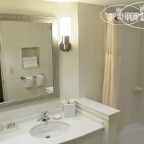 Holiday Inn Norfolk Airport