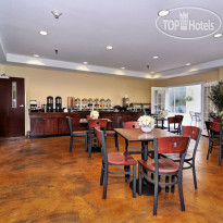 Best Western Plus Waynesboro Inn & Suites Conference Center 