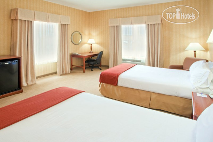 New photos from tourists Holiday Inn Express Hotel & Suites Woodbridge 2*