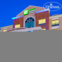 Holiday Inn Express Hotel & Suites Woodbridge 