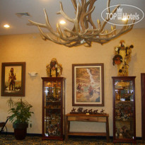 Best Western Plus Crossroads Inn & Suites 