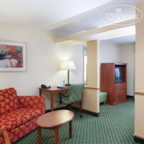 Fairfield Inn & Suites Williamsburg 