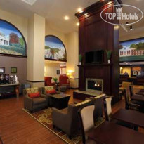 Hampton Inn & Suites Charlottesville-At The University 