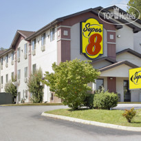 Super 8 Roanoke 