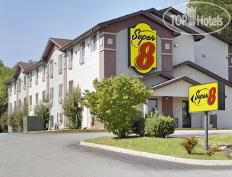 Hotel photo Super 8 Roanoke 2*