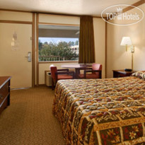 Super 8 Williamsburg Historic Area 