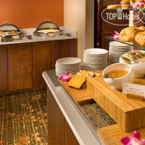 DoubleTree by Hilton Hotel Sterling - Dulles Airport 