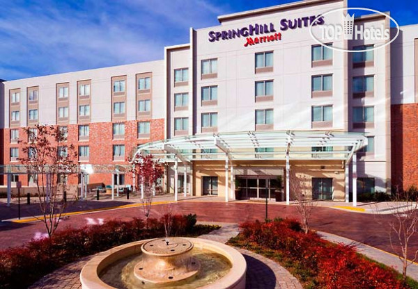 Hotelier's photos SpringHill Suites Fairfax Fair Oaks 3*