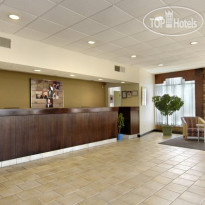 Red Roof Inn & Suites Wytheville 