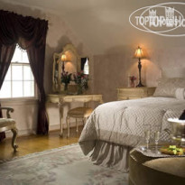 Colonial Gardens Bed & Breakfast 