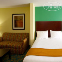 Holiday Inn Express & Suites Thornburg-S. Fredericksburg 