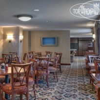 Clarion Collection Hotel Arlington Court Suites 