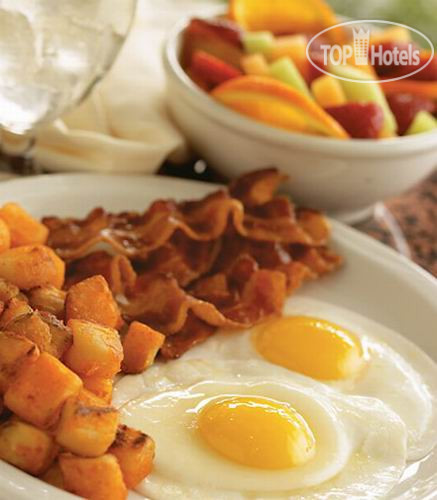 New photos from tourists Courtyard Richmond West 3*