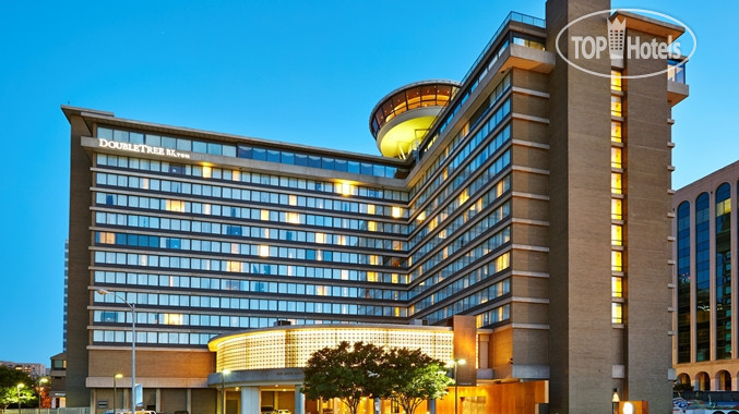 Hotel photo DoubleTree by Hilton Washington DC-Crystal City 3*