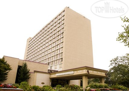 Crowne Plaza Meadowlands